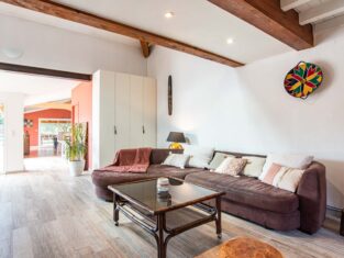 {{brizy_dc_image_alt imageSrc=