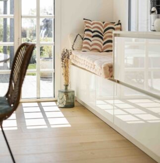 Coin cosy aménagé dans une maison rénovée à Saint-Hilaire (31) {{brizy_dc_image_alt imageSrc=